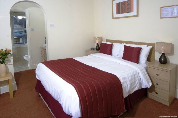 Angus Hotel & Almonds Restaurant (Carlisle)